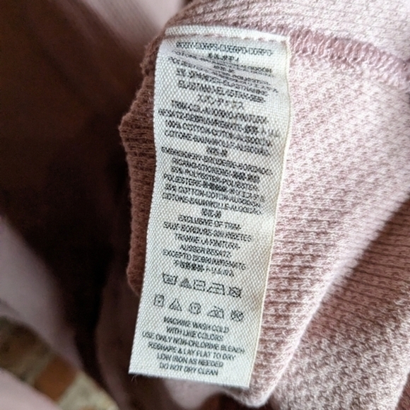 Free People‎ We the Free Medium Pale Pink Thermal V-Neck w/ Decorative Sleeves - Picture 6 of 11